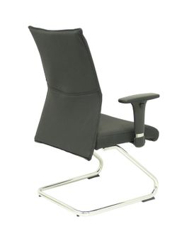 Modelo Albacete confidente patín - Sillón confidente ergonómico para visitas con patín cromado - Asiento y respaldo tapizados en piel color negro