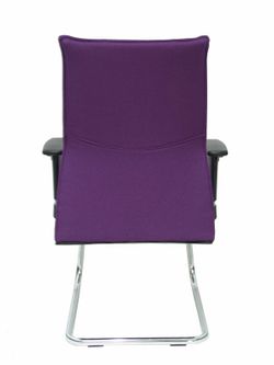 Modelo Albacete confidente patín  Sillón confidente ergonómico para visitas con patín cromado  Asiento y respaldo tapizados en tejido BALI color morado