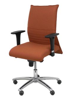 Modelo Albacete confidente - Sillón confidente ergonómico para visitas con mecanismo sincro y regulable en altura - Asiento y respaldo tapizados en tejido BALI color marrón