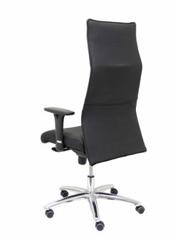 Modelo Albacete - Sillón de dirección ergonómico con mecanismo sincro y regulable en altura - Asiento y respaldo tapizados en piel color negro