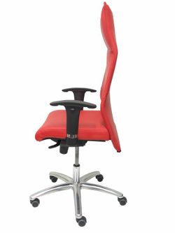 Modelo Albacete - Sillón de dirección ergonómico con mecanismo sincro y regulable en altura - Asiento y respaldo tapizados en piel color rojo