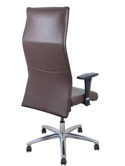 Modelo Albacete - Sillón de dirección ergonómico con mecanismo sincro y regulable en altura - Asiento y respaldo tapizados en similpiel color marrón oscuro.