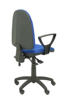 Modelo Algarra - Silla de oficina ergonómica con mecanismo asincro y regulable en altura - Asiento y respaldo tapizados en tejido BALI color azul. Espuma con forma anatómica. Brazos fijos incorporados de serie.