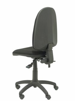 Modelo Algarra - Silla de oficina ergonómica con mecanismo asincro y regulable en altura - Asiento y respaldo tapizados en tejido BALI color negro. Espuma con forma anatómica.