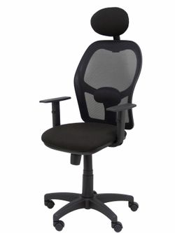 Modelo Alocén - Silla de oficina ergonómica con mecanismo sincro, brazos regulables y ajustable en altura - Respaldo de malla transpirable en color negro con cabecero fijo y asiento tapizados en tejido BALI color negro.