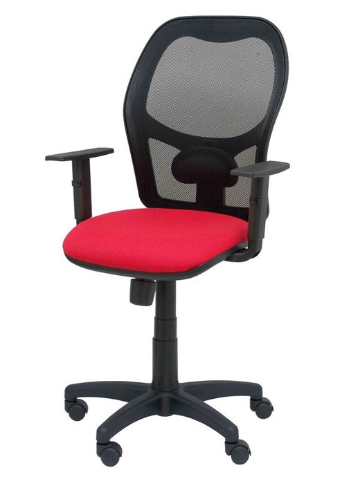 Modelo Alocén - Silla de oficina ergonómica con mecanismo sincro, brazos regulables y ajustable en altura - Respaldo de malla transpirable en color negro y asiento tapizados en tejido BALI color rojo.