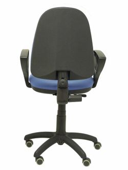 Modelo Ayna - Silla de oficina ergonómica con mecanismo de contacto permanente, regulable en altura y ruedas de parqué - Asiento y respaldo tapizados en tejido BALI color azul claro (BRAZOS FIJOS INCLUIDOS)