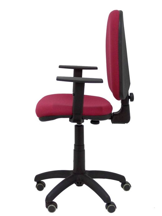 Modelo Ayna - Silla de oficina ergonómica con mecanismo de contacto permanente, regulable en altura y ruedas de parqué - Asiento y respaldo tapizados en tejido BALI color granate (BRAZOS REGULABLES EN ALTURA)