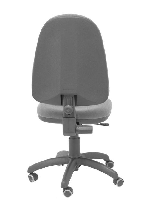 Modelo Ayna  Silla de oficina ergonómica con mecanismo de contacto permanente, regulable en altura y ruedas de parqué  Asiento y respaldo tapizados en tejido BALI color gris oscuro