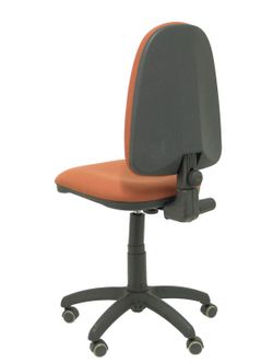 Modelo Ayna - Silla de oficina ergonómica con mecanismo de contacto permanente, regulable en altura y ruedas de parqué - Asiento y respaldo tapizados en tejido BALI color marrón