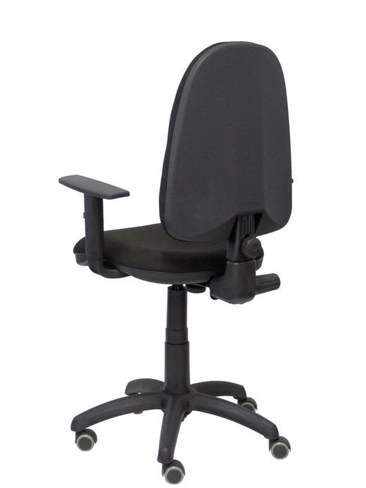Modelo Ayna - Silla de oficina ergonómica con mecanismo de contacto permanente, regulable en altura y ruedas de parqué - Asiento y respaldo tapizados en tejido BALI color negro (BRAZOS REGULABLES EN ALTURA)