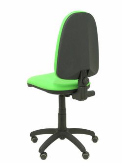 Modelo Ayna - Silla de oficina ergonómica con mecanismo de contacto permanente, regulable en altura y ruedas de parqué - Asiento y respaldo tapizados en tejido BALI color pistacho