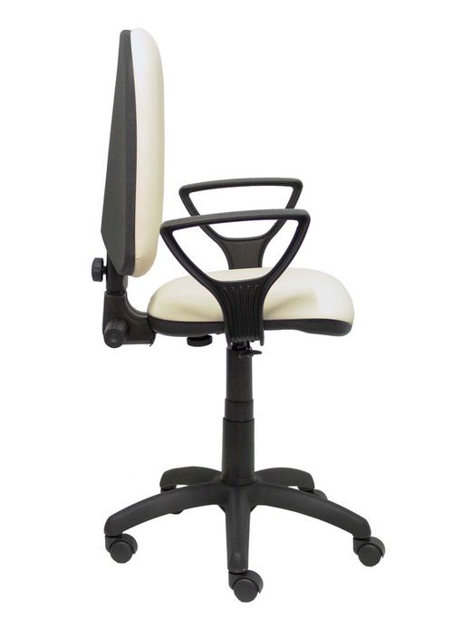 Modelo Ayna - Silla de oficina ergonómica con mecanismo de contacto permanente y regulable en altura - Asiento y respaldo tapizados en similpiel color crema (BRAZOS FIJOS INCLUIDOS)