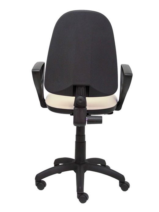 Modelo Ayna - Silla de oficina ergonómica con mecanismo de contacto permanente y regulable en altura - Asiento y respaldo tapizados en similpiel color crema (BRAZOS FIJOS INCLUIDOS)