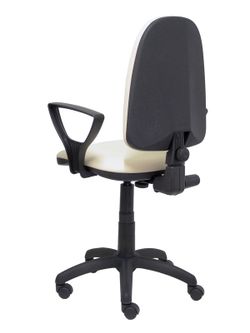 Modelo Ayna - Silla de oficina ergonómica con mecanismo de contacto permanente y regulable en altura - Asiento y respaldo tapizados en similpiel color crema (BRAZOS FIJOS INCLUIDOS)