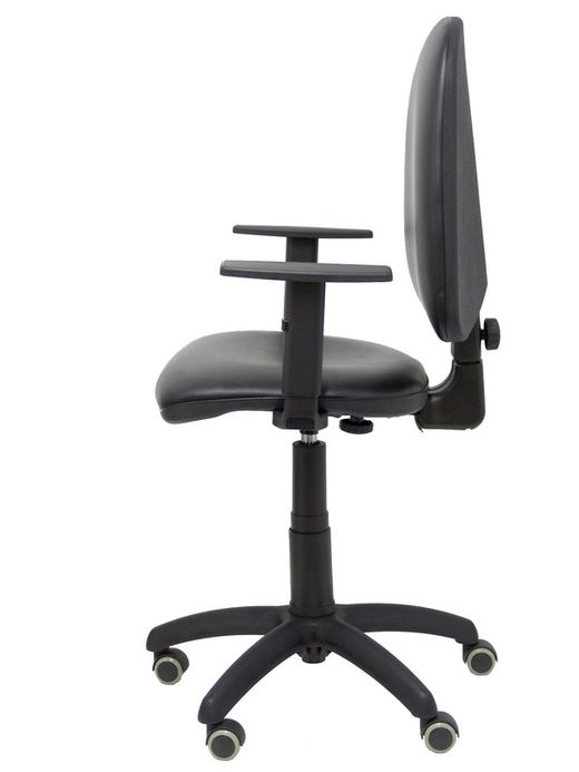 Modelo Ayna - Silla de oficina ergonómica con mecanismo de contacto permanente y regulable en altura - Asiento y respaldo tapizados en similpiel color negro (BRAZOS REGULABLES INCLUIDOS)