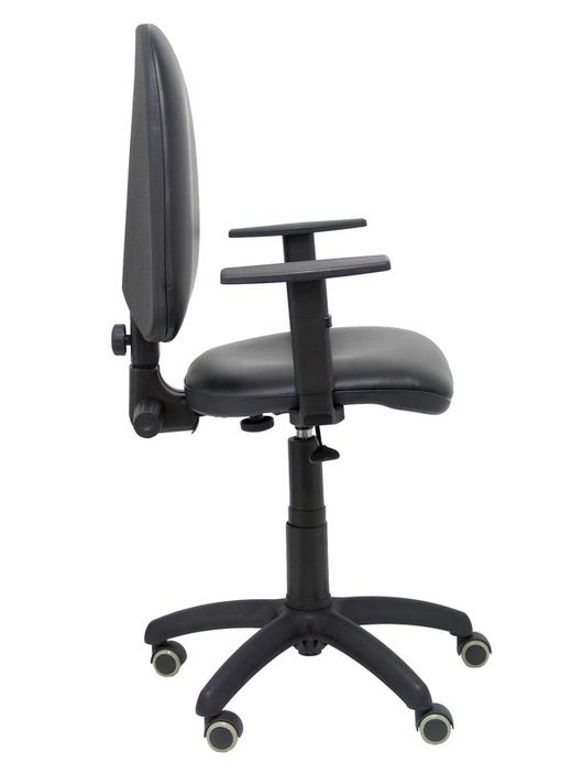 Modelo Ayna - Silla de oficina ergonómica con mecanismo de contacto permanente y regulable en altura - Asiento y respaldo tapizados en similpiel color negro (BRAZOS REGULABLES INCLUIDOS)