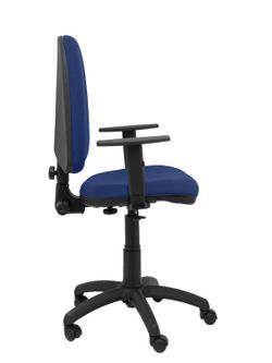 Modelo Ayna - Silla de oficina ergonómica con mecanismo de contacto permanente y regulable en altura - Asiento y respaldo tapizados en tejido BALI color azul marino (BRAZOS REGULABLES EN ALTURA)