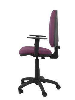 Modelo Ayna - Silla de oficina ergonómica con mecanismo de contacto permanente y regulable en altura - Asiento y respaldo tapizados en tejido BALI color morado (BRAZOS REGULABLES EN ALTURA)
