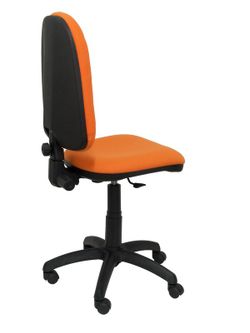 Modelo Ayna - Silla de oficina ergonómica con mecanismo de contacto permanente y regulable en altura - Asiento y respaldo tapizados en tejido BALI color naranja