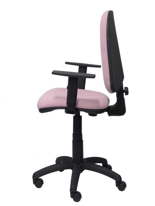 Modelo Ayna - Silla de oficina ergonómica con mecanismo de contacto permanente y regulable en altura - Asiento y respaldo tapizados en tejido BALI color rosa pálido (BRAZOS REGULABLES EN ALTURA)