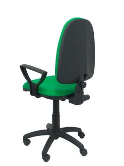 Modelo Ayna  Silla de oficina ergonómica con mecanismo de contacto permanente y regulable en altura  Asiento y respaldo tapizados en tejido BALI color verde