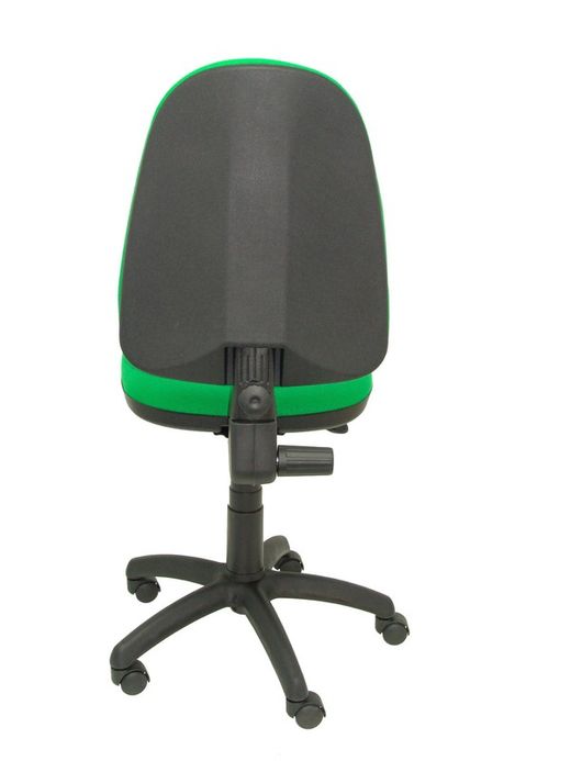 Modelo Ayna  Silla de oficina ergonómica con mecanismo de contacto permanente y regulable en altura  Asiento y respaldo tapizados en tejido BALI color verde