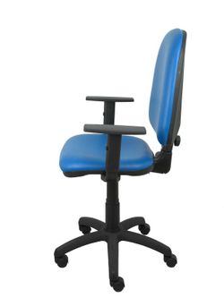 Modelo Ayna - Silla de oficina ergonómica con mecanismo de contacto permanente y regulable en altura - Asiento y respaldo tapizados en tejido SIMILPIEL color azul (BRAZOS REGULABLES EN ALTURA)