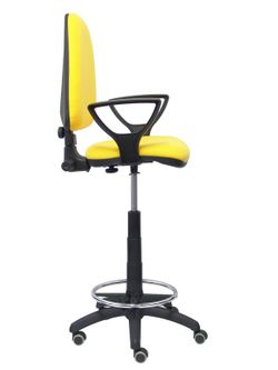 Modelo Ayna Taburete - Taburete ergonómico con mecanismo de contacto permanente, regulable en altura, aro reposapiés y ruedas de parqué - Asiento y respaldo tapizados en tejido BALI color amarillo (BRAZOS FIJOS INCLUIDOS)