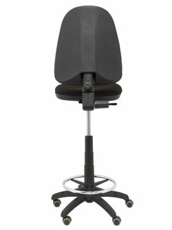 Modelo Ayna Taburete - Taburete ergonómico con mecanismo de contacto permanente, regulable en altura, aro reposapiés y ruedas de parqué - Asiento y respaldo tapizados en tejido BALI color negro