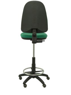 Modelo Ayna Taburete - Taburete ergonómico con mecanismo de contacto permanente, regulable en altura, aro reposapiés y ruedas de parqué - Asiento y respaldo tapizados en tejido BALI color verde esmeralda