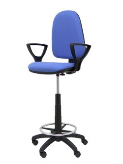 Modelo Ayna Taburete - Taburete ergonómico con mecanismo de contacto permanente, regulable en altura y aro reposapiés - Asiento y respaldo tapizados en tejido BALI color azul claro (BRAZOS FIJOS INCLUIDOS)