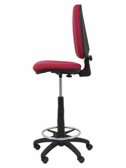 Modelo Ayna Taburete - Taburete ergonómico con mecanismo de contacto permanente, regulable en altura y aro reposapiés - Asiento y respaldo tapizados en tejido BALI color granate