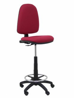 Modelo Ayna Taburete - Taburete ergonómico con mecanismo de contacto permanente, regulable en altura y aro reposapiés - Asiento y respaldo tapizados en tejido BALI color granate