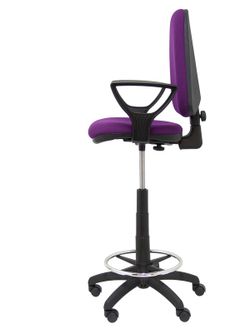 Modelo Ayna Taburete - Taburete ergonómico con mecanismo de contacto permanente, regulable en altura y aro reposapiés - Asiento y respaldo tapizados en tejido BALI color morado (BRAZOS FIJOS INCLUIDOS)