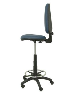 Modelo Ayna Taburete - Taburete ergonómico con mecanismo de contacto permanente, regulable en altura y aro reposapiés - Asiento y respaldo tapizados en tejido símilpiel color azul marino