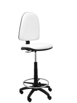 Modelo Ayna Taburete - Taburete ergonómico con mecanismo de contacto permanente, regulable en altura y aro reposapiés - Asiento y respaldo tapizados en tejido símilpiel color blanco