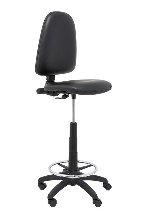 Modelo Ayna Taburete - Taburete ergonómico con mecanismo de contacto permanente, regulable en altura y aro reposapiés - Asiento y respaldo tapizados en tejido símilpiel color negro