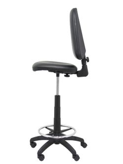 Modelo Ayna Taburete - Taburete ergonómico con mecanismo de contacto permanente, regulable en altura y aro reposapiés - Asiento y respaldo tapizados en tejido símilpiel color negro