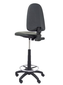 Modelo Ayna Taburete - Taburete ergonómico con mecanismo de contacto permanente, regulable en altura y aro reposapiés - Asiento y respaldo tapizados en tejido símilpiel color negro
