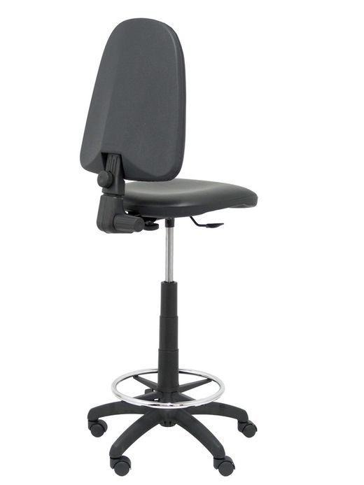 Modelo Ayna Taburete - Taburete ergonómico con mecanismo de contacto permanente, regulable en altura y aro reposapiés - Asiento y respaldo tapizados en tejido símilpiel color negro