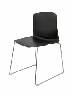 Modelo Boniches  Pack 4 sillas confidente ergonómica, apilable y con estructura de varilla cromada.  Asiento y respaldo de PVC de color negro