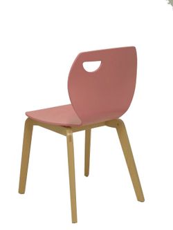 Modelo Buendia - Pack de 2 sillas confidente con estructura de madera de color haya - Asiento y respaldo de madera laminada color rosa