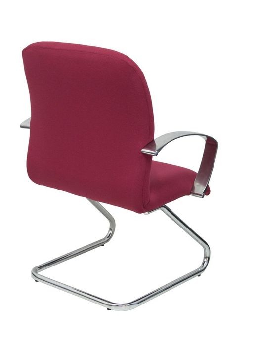 Modelo Caudete Confidente Patín  Sillón de recepción ergonómico con brazos fijos y patín cromados  Asiento y respaldo tapizados en tejido BALI color granate
