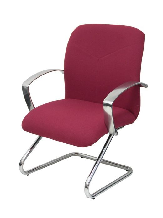 Modelo Caudete Confidente Patín  Sillón de recepción ergonómico con brazos fijos y patín cromados  Asiento y respaldo tapizados en tejido BALI color granate