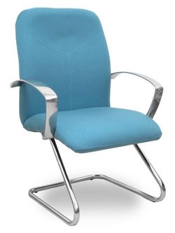 Modelo Caudete Confidente Patín.Sillón de recepción ergonómico con brazos fijos y patín cromado. Asiento y respaldo tapizados en tejido BALI color azul cielo