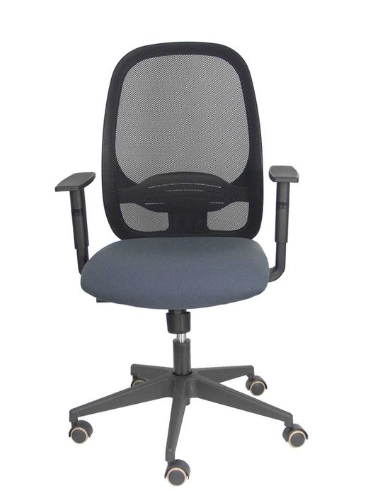 Modelo Cilanco negra - Silla de oficina ergonómica con mecanismo sincro, brazos regulables y ajustable en altura - Respaldo negro, tapizado en malla transpirable en color negro y asiento tapizado en tejido BALI color gris oscuro.