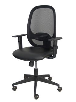 Modelo Cilanco negra - Silla de oficina ergonómica con mecanismo sincro, brazos regulables y ajustable en altura - Respaldo negro, tapizado en malla transpirable en color negro y asiento tapizado en tejido SIMILPIEL color negro.
