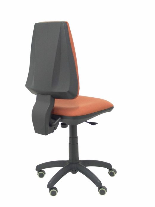 Modelo Elche CP - Silla de oficina ergonómica con mecanismo permanente, regulable en altura y ruedas de parqué - Asiento y respaldo tapizados en tejido BALI color marrón