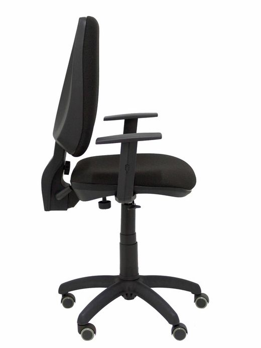 Modelo Elche CP - Silla de oficina ergonómica con mecanismo permanente, regulable en altura y ruedas de parqué - Asiento y respaldo tapizados en tejido BALI color negro (BRAZOS REGULABLES EN ALTURA)